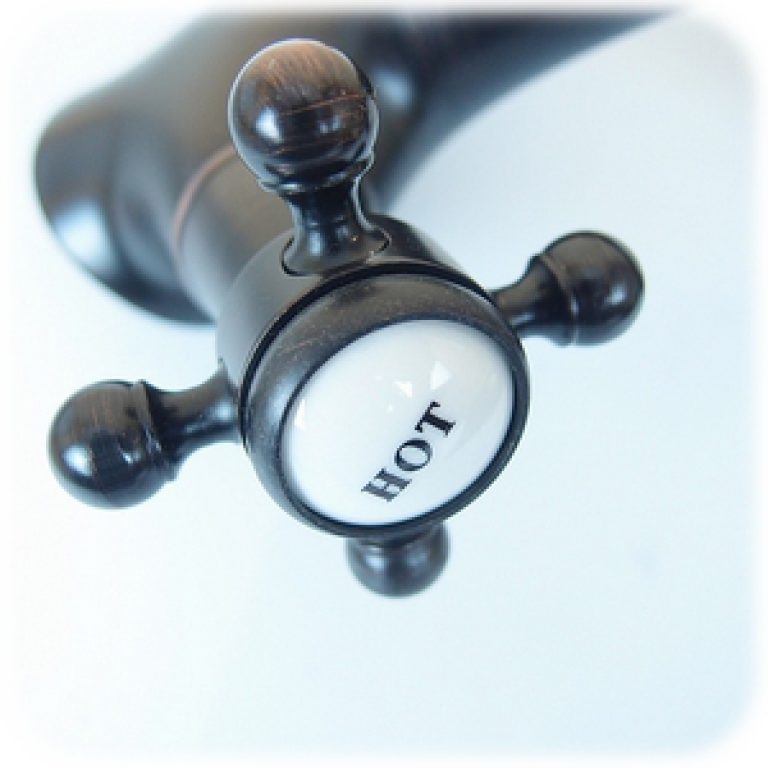 Best Bathroom Sink Faucets 2020 Types, Brands, Reviews