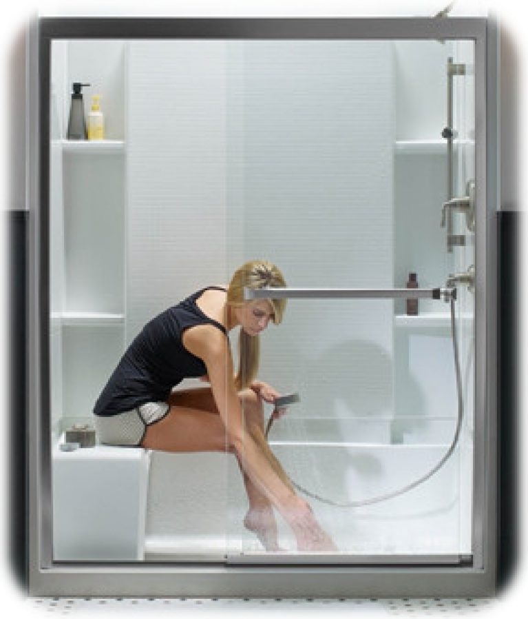 Guide to the Best Sliding Shower Doors Framed & Frameless